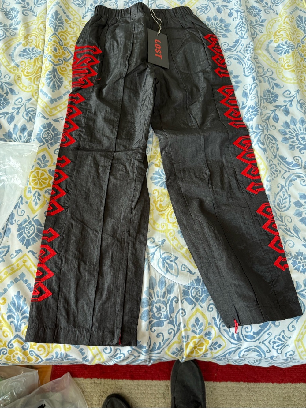 Lost Intricacy Kids Size 6 Black Pants with Red Geometric Side Trim -